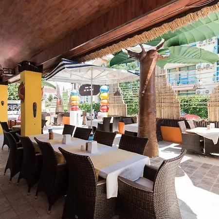 Апарт-готель Safari 2024-3 Сіде