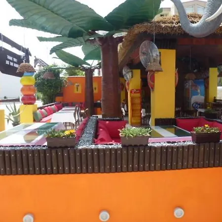 Apartmanhotel Safari Side