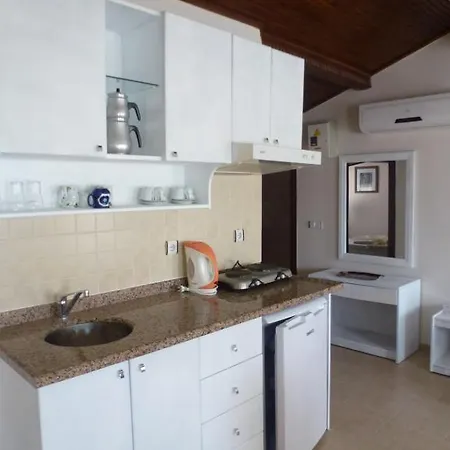 Safari Suit 2024-3 Aparthotel 3*
