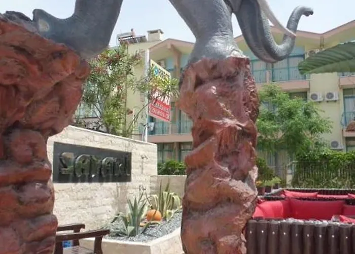 Apart-hotel Safari Side