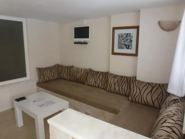 Apart-hotel Safari Side