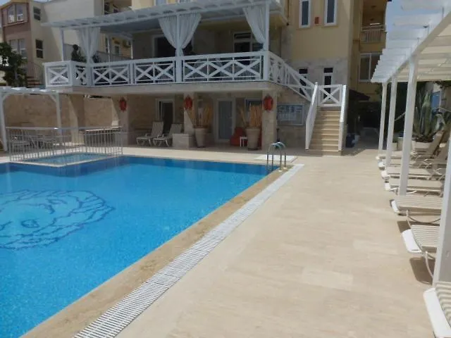 Safari Apartmanhotel