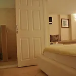 Hotel apartamentowy Safari 4*