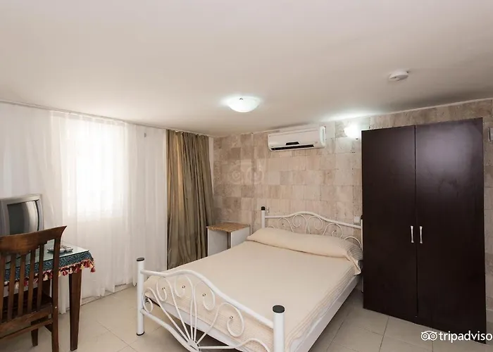 Aparthotel Safari Suit Hotel 4*
