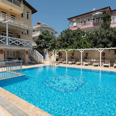 Safari Suit Hotel Lägenhetshotell 4*