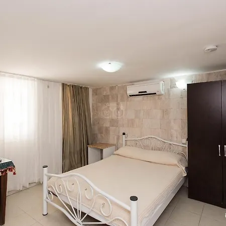 Aparthotel Safari 2024-3 3*